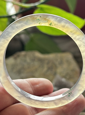 云臻阁天然海洋玉髓高冰鱼鳞纹飘绿绿幽灵玛瑙手镯55口径