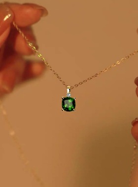 S925纯银镀14K金祖母绿方糖项链女 透辉石吊坠轻奢高级感锁骨链