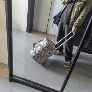 欧美2000 ～外单库存尾货拉杆包女手提旅行包斜挎复古民族风大包