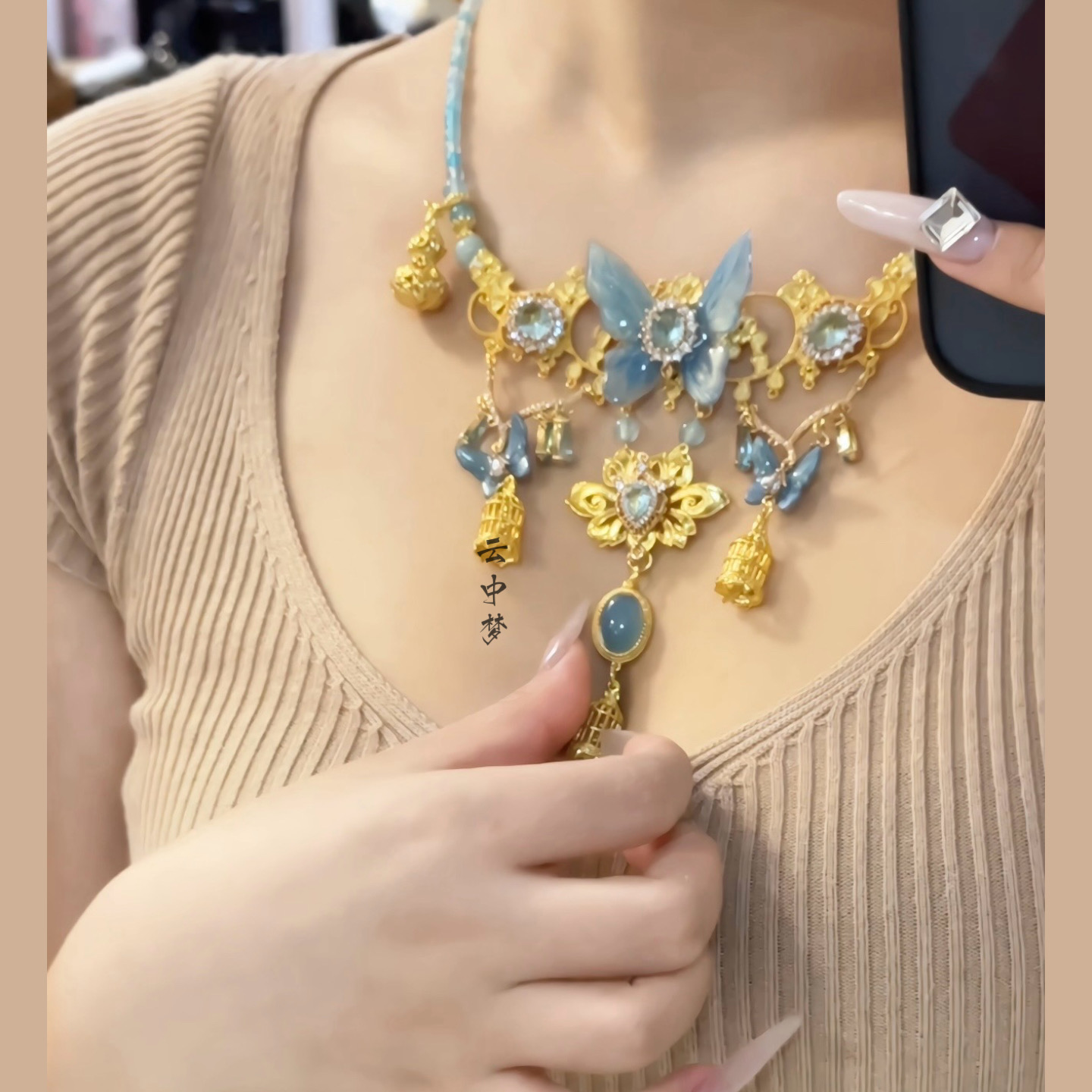 玉腰奴项链绿玛瑙热缩女蝴蝶