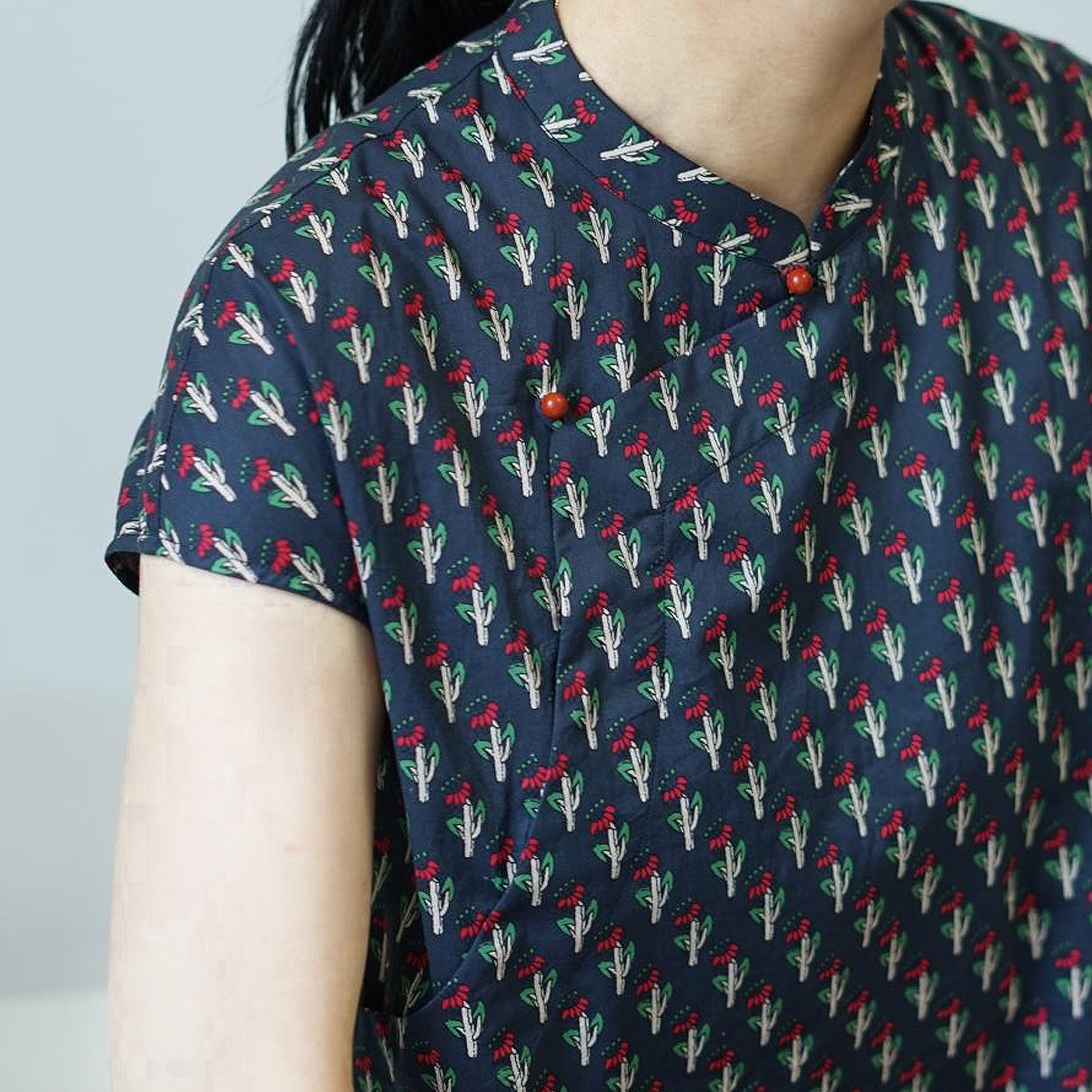 有叙全棉印花斜襟短袖全开襟旗袍