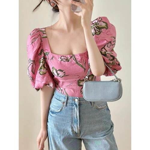 柜货！方领泡泡公主袖粉色上衣