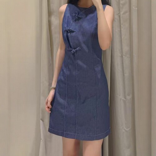 国风中式绳结扣饰短连衣裙