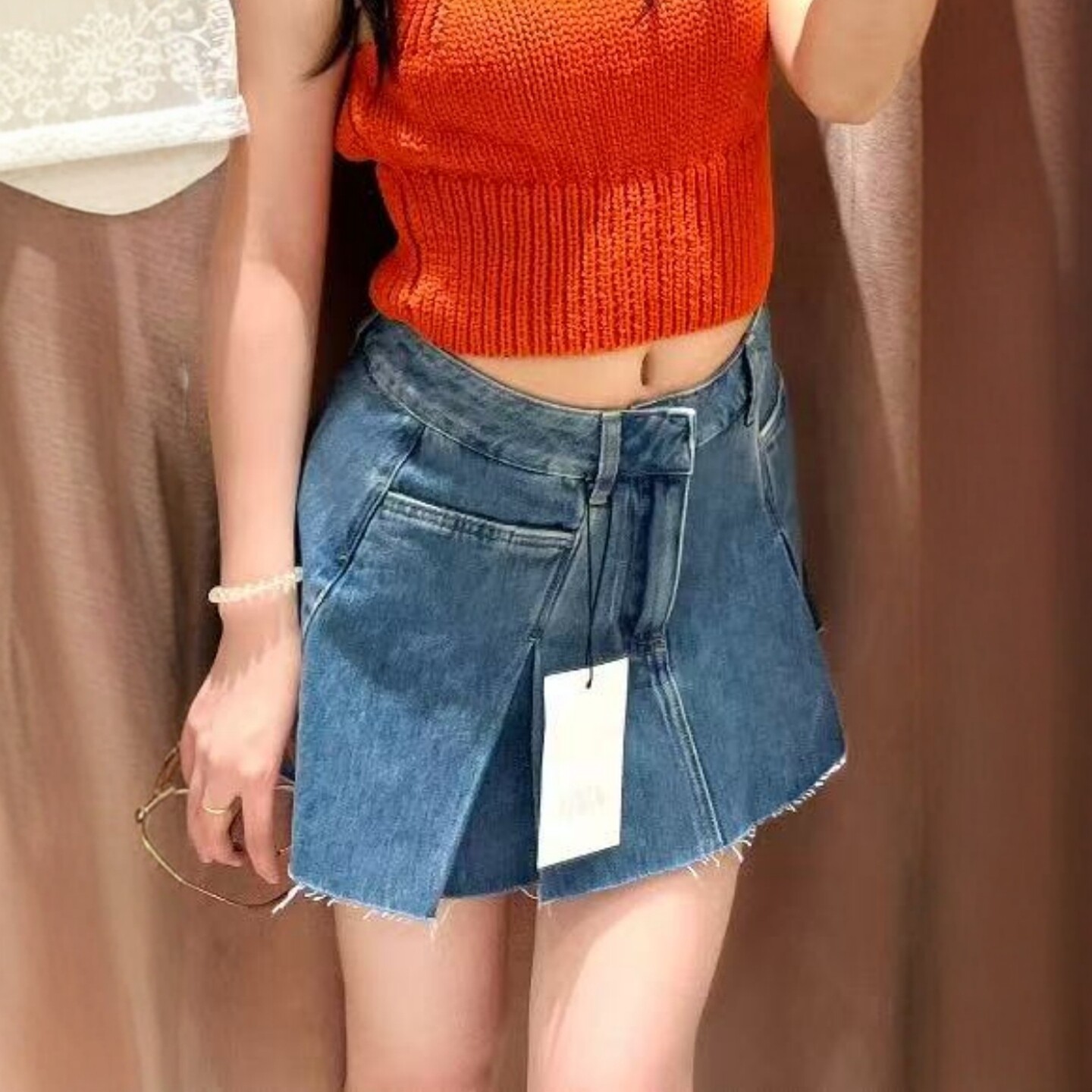 ZA外贸出口女装复古甜酷辣妹感洗水蓝小毛边牛仔短裙5216064 400