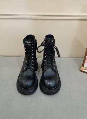 路贝佳女靴系带马丁靴2024冬L24900F-64