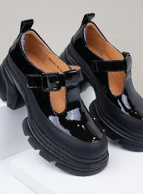 路贝佳女鞋厚底漆皮小个子增高鞋2025年春L25149A-26