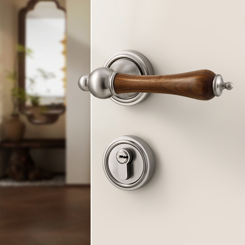 银色复古卧室门锁原木磁吸门把手