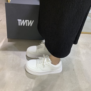 輕便松糕休閑鞋 TWTW氣質(zhì)厚底小白鞋 女2024新款 ins百搭圓頭運(yùn)動(dòng)鞋