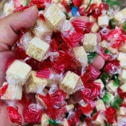 北海海味特产芝麻鱼糖鱼柳鱼肉粒即食海鲜休闲零食鲨鱼糖500克