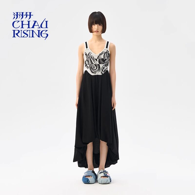 设计师CHAU.RISING/洲升24春夏新款女纯佩兹利贝壳针织吊带连衣裙
