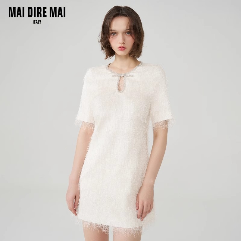 MAI DIRE MAI小众设计白色流苏连衣裙2024春夏新款收腰显瘦A字裙