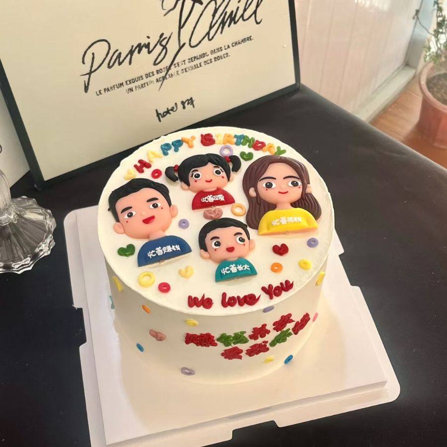 包邮网红亲子蛋糕装饰摆件一家四节日装扮用品