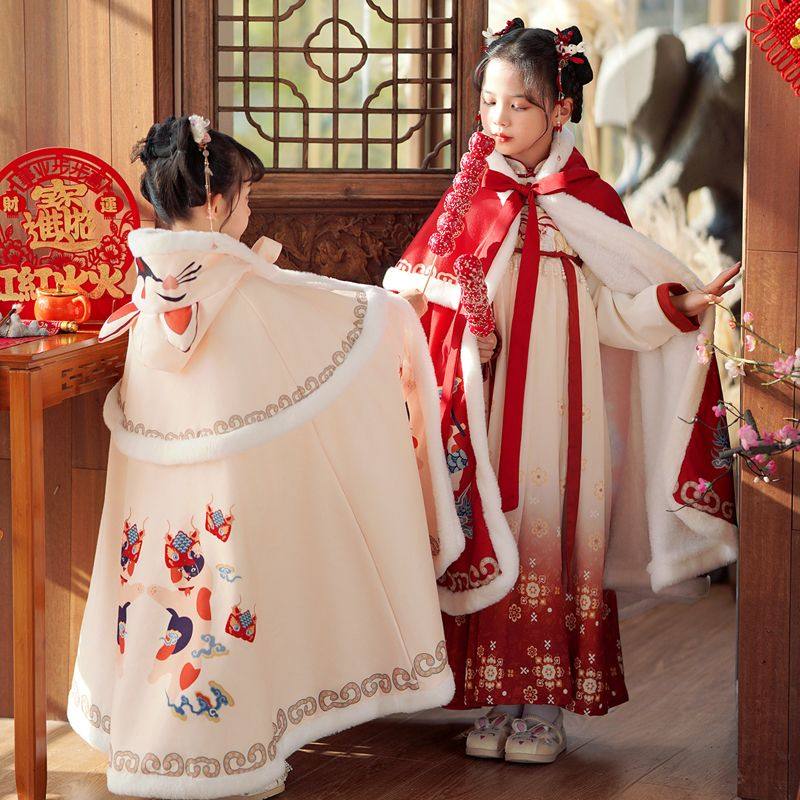 汉服斗篷女童红色喜庆披风冬季外出女孩披肩加厚冬季中国风拜年服