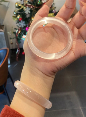 高品质藕粉猫眼石手镯白月光玛瑙和田平替女款简约抖音快直播爆款