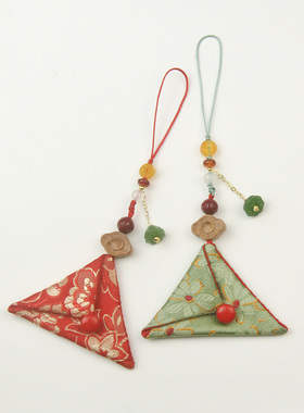 免缝三角形福袋空袋手机链平安护身符袋储存胎毛朱砂袋红包包挂件