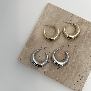 欧美通勤金属感月亮925银针耳环夸张几何冷淡风ins镀真金百搭耳饰