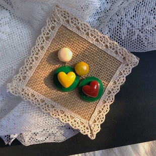 小众设计感圣诞耳环复古文艺感红配绿撞色爱心耳饰童趣耳钉耳夹