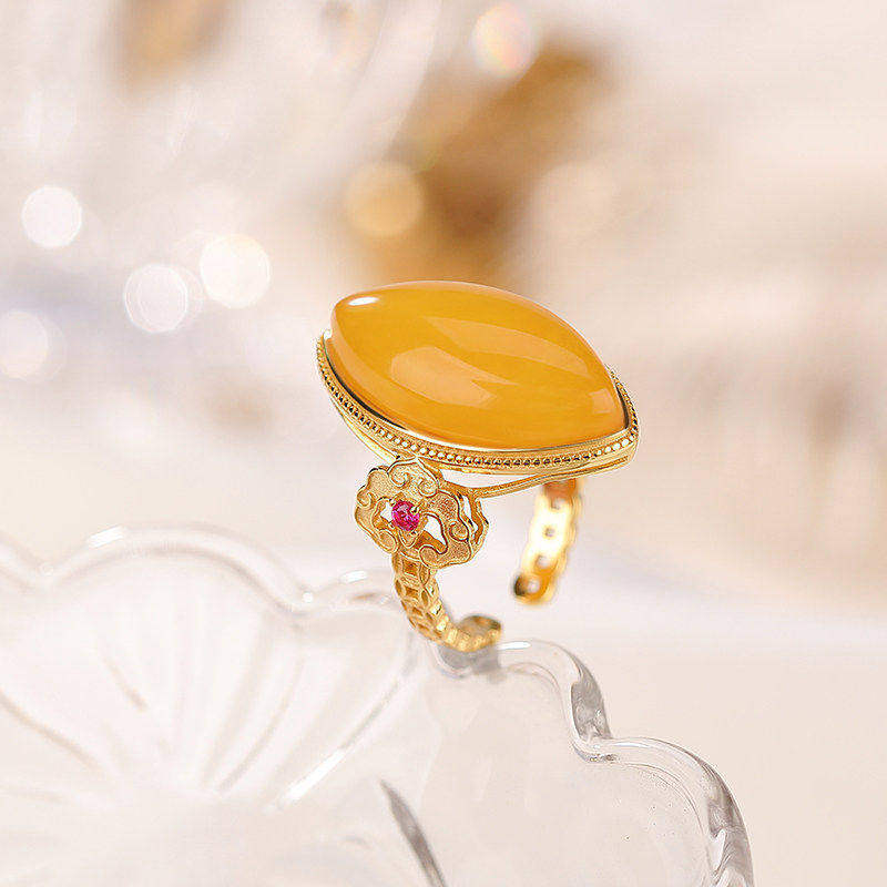 边记琥珀天然蜜蜡戒指血珀指环S925纯银复古国潮新中式蛋面食指戒