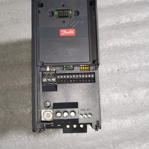议价变频器FC-051P1K5S2E20FC-051P0K75S2E20FC-051P2K2S2E20