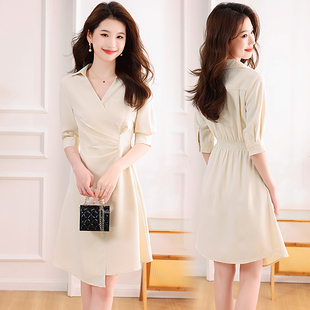 高级感连衣裙女2023年夏季新款韩版时尚V领轻奢修身显瘦气质裙子