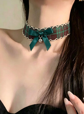 森系复古绿棕格子铃铛蝴蝶结项链