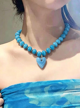 独特清新蓝色串珠爱心吊坠项链女