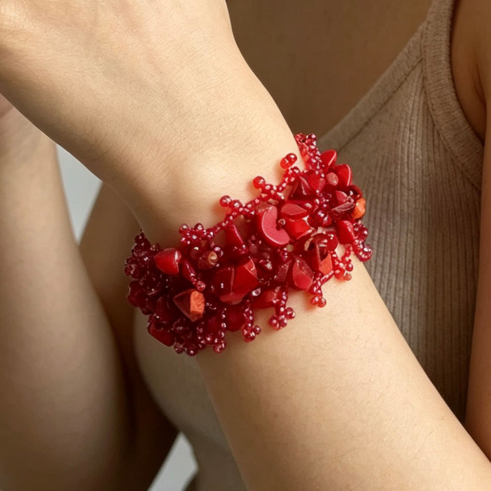 法式复古宫廷风红色碎石编织手链女小众设计高级时髦百搭手镯手饰