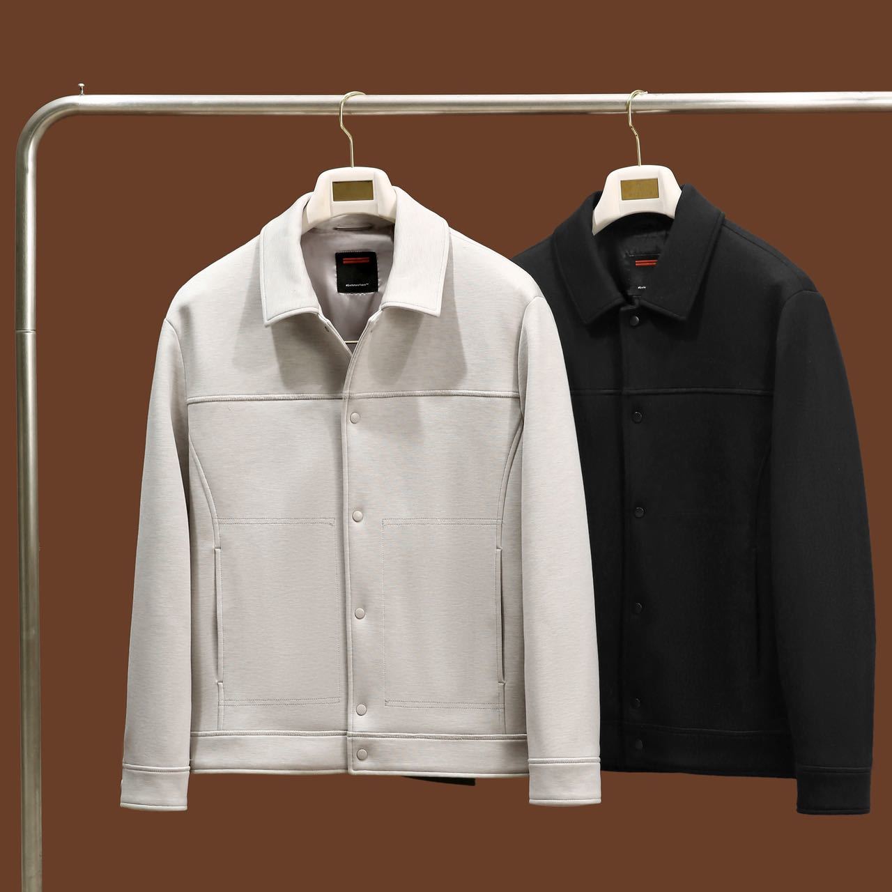 天丝+绵羊毛混纺，触感细腻柔软