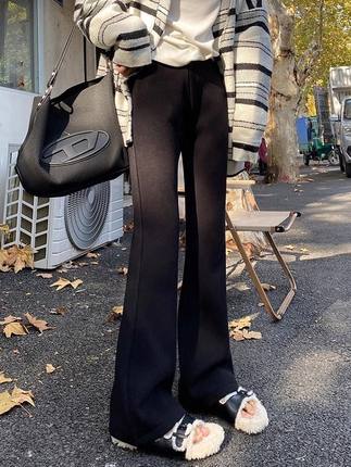 黑色针织喇叭裤女2025秋冬新款加绒加厚高腰垂感休闲微喇叭长裤子