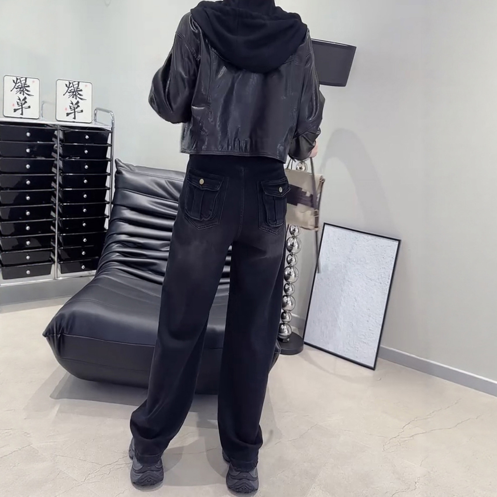 9086#常规   复合    秋冬牛仔裤女大码显瘦窄版直筒拖地阔腿裤