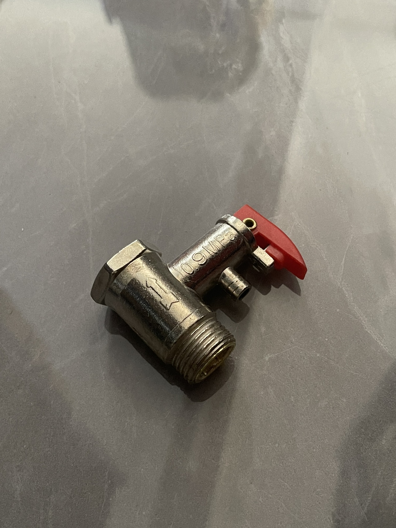 全铜加厚4分通用家用电热水器安全阀减压阀泄压阀美的小厨宝配件