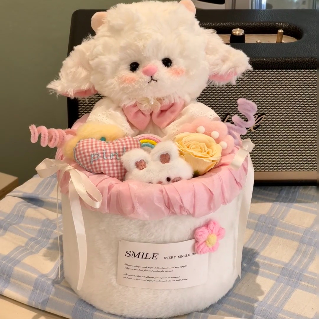 可爱女生日小羊玩偶娃娃公仔节日
