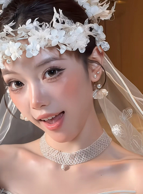 法式小众白色花朵头饰新娘结婚发饰蕾丝发箍高级感拍照道具