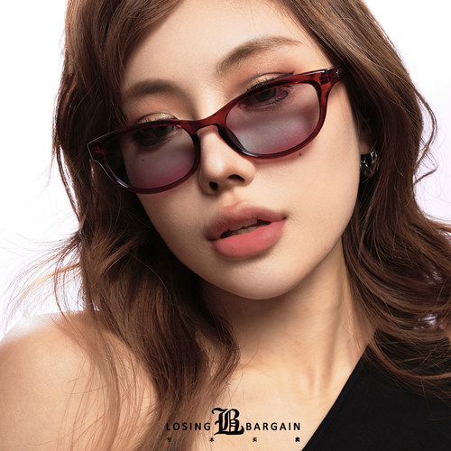 【Losing Bargain】酒红复古摩登渐变红蓝镜片小猫眼墨镜太阳镜