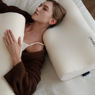 高端生物基学生儿童记忆枕异形枕零压护颈椎枕头慢回弹单人面包枕