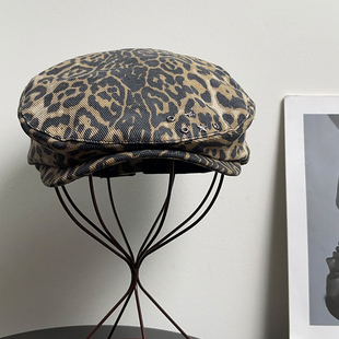 美式 复古豹纹千禧辣妹鸭舌前进帽女气质千金显脸小贝雷帽画家帽子