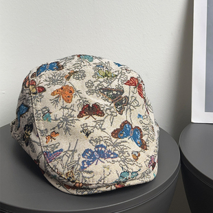 大头围古早蝴蝶刺绣鸭嘴前进帽女秋冬复古保暖显脸小文艺贝雷帽子