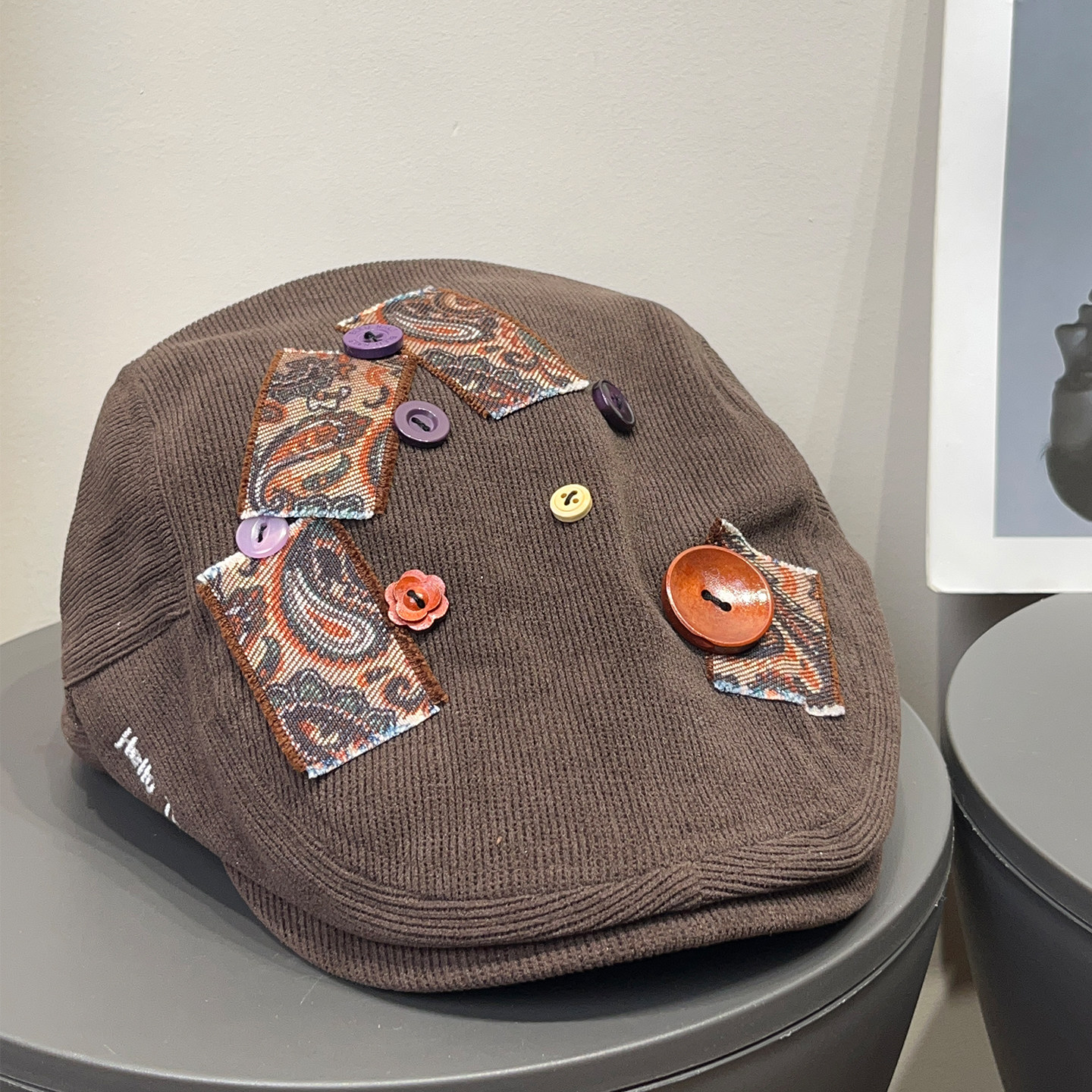 日系复古文艺纽扣贴布灯芯绒前进帽女秋冬保暖防风百搭显脸小帽子,服饰配件/皮带/帽子/围巾,帽子,淘宝优惠券,粉丝福利购,淘宝优惠卷