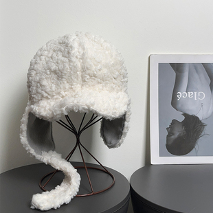 韩国新款 秋冬保暖羊羔绒雷锋帽女滑雪出游防风护脸护耳飞行员帽子