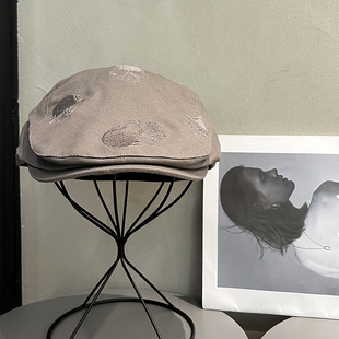 日系全棉刺绣前进帽女大头围百搭亚文化显脸小报童帽子休闲贝雷帽