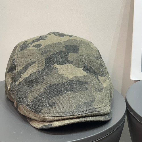 复古磨毛星星刺绣迷彩鸭舌前进帽女春夏时髦显脸小辣妹贝雷帽子潮