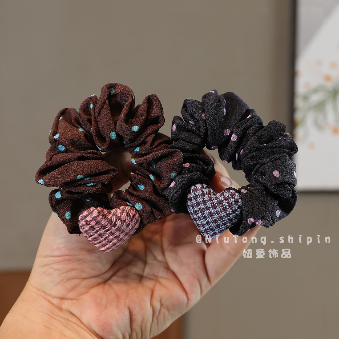 儿童波点布艺大肠发圈