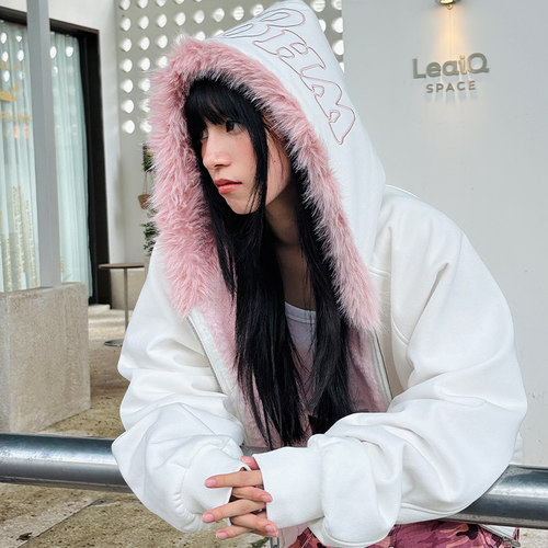 WHOOSIS（不知其名）座山雕刺绣拉链帽衫外套秋冬保暖休闲男女潮