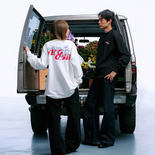 WHOOSIS（不知其名）线条铃兰长袖T恤圆领秋季打底休闲通勤男女潮