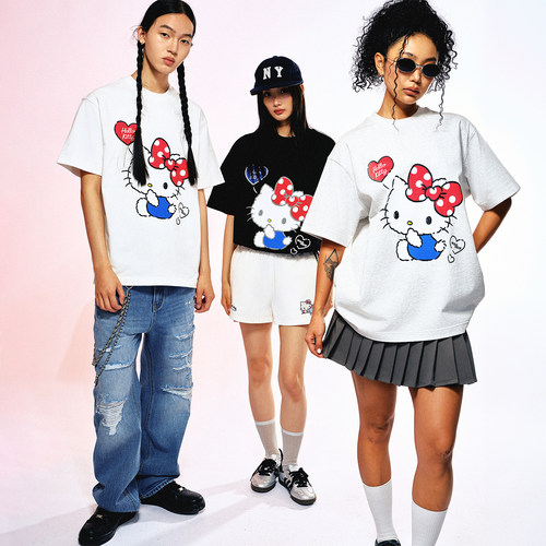 【HELLO KITTY官方联名】WHOOSIS 图案短袖T恤夏季可爱潮男女校园