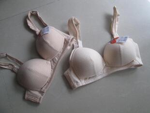 三排扣无钢圈文胸青年双肩带哺乳胸罩固定加挡薄款前开内衣满包邮
