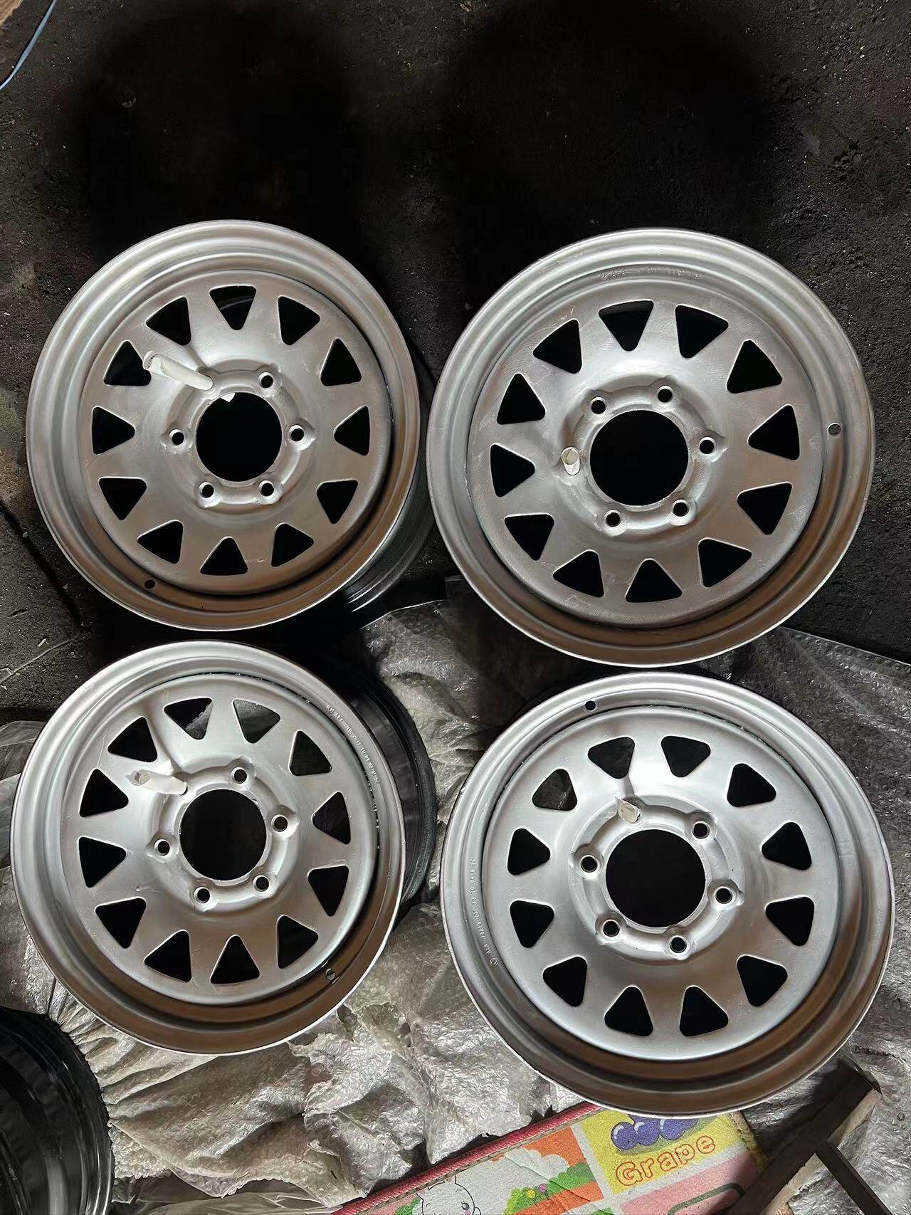 16寸6孔皮卡铁轮毂适用/长城风骏/东风皮卡/北京吉普/帕杰罗钢圈