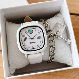手表女款中学生简约ins风文艺小众森系小清新高颜值方形皮带可爱