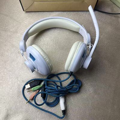 品牌sibyl电脑头戴式耳机发光耳麦台式机笔记本有线吃鸡耳麦话筒