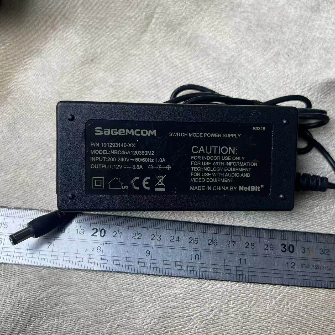 SAGEMCOM萨基姆交换机电源12V3.8A大功率无线路由器电源适配器